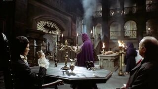 Madeleine & Mary Collinson. Maggie Wright - Twins Of Evil