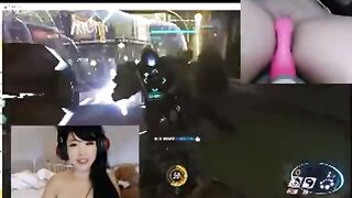 Play Overwatch While Masturbate
