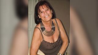 Charming Women 8 (nice Cleavage)