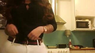 Pawg Love To Show Off Her Huge Big Booty.