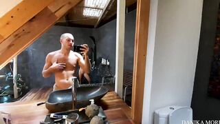 Young Girl Oiled Ass Gets Deep Anal Penetration And Cumshot