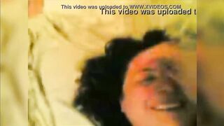 بتركب على زبره وتدلع عليه وتتفشخ منه فشخ جامد موزه هجمه