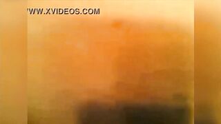 بتركب على زبره وتدلع عليه وتتفشخ منه فشخ جامد موزه هجمه