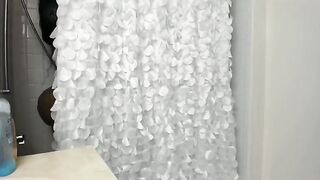 And Two Hoe Bitches : Zmeenaorr And Blackgabbydoll