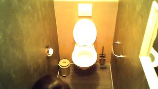 Kamera In Der Disco Auf Der Damentoilette!