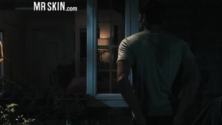 Hot Celebs Strip Naked And Show Off Their Amazing Asses