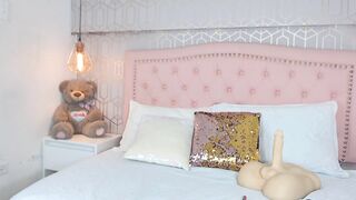 Emily_hanz 09-06-2021 Video Chat Porn