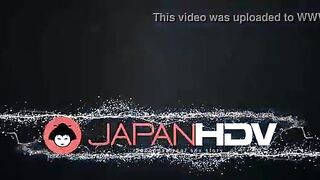 Hot Tub Cock Sucking And Fucking Before A Facial