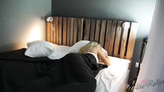 Woke The Sleeping Beauty With Passionate Sex - Alice Redlips