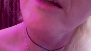 monicutex (09-10-2021) porn chat