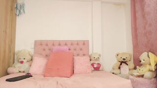 Kittylittlepink webcam porn 09/11/2021