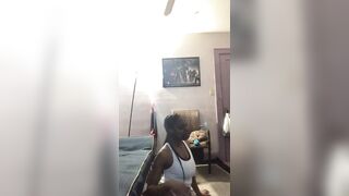 Idc If Arm Broke I’m Getting Some Pussy