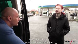 Totally Pierced And Tattooed Wierd Creature Rock The Cock In Driving Car