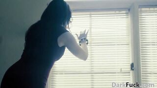 Housewife Cheats With Her Black Neighbor