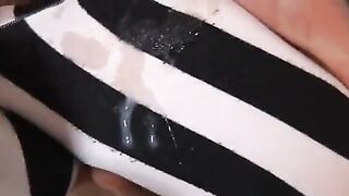 Cum On My Feet Please