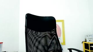 Barelylegal11 xxx porn cam