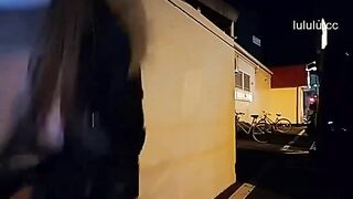 Public Masturbation 1