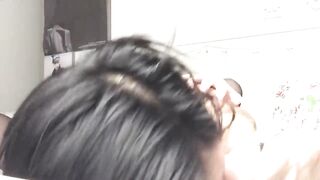 Am Morgen Wird Die Junge Freundin Richtig Aktiv