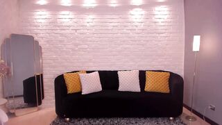 gigielliot 14 November 2021 cam girl chat