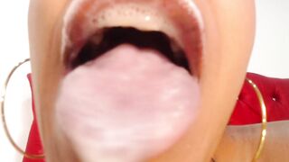 Elietthe xxx porn cam 19-Nov-21