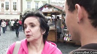 Old Granny-tourist Picked Up And Screwed