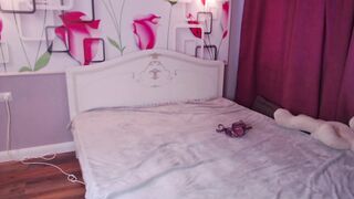 Tinaniksy cam porn videos 11-27-2021