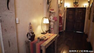 Tatted Up Slut Karmen Karma Shows Her Big-dicked Man Who Is Boss