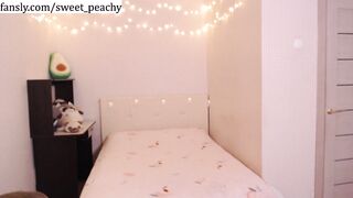 Sweet__peaches cam clip 12/13/2021