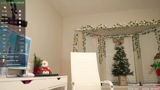 ashley_benson1 naked video chat 12-14-2021