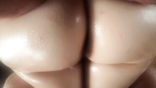 Big Natural Tits And Huge Round Ass Annabel Redd Gives And Gets Oil Massage By Original Milf Hunter