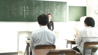 Reina Nanjo, A Married Woman Teacher Who Gets 10 Times Wet In A Climax Class Where She Can't Make A Voice