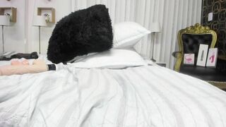 sarak_ naked (02-11-2022)