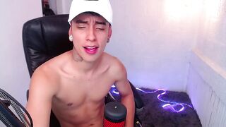 saenz_hotx 02-16-2022 naked cam