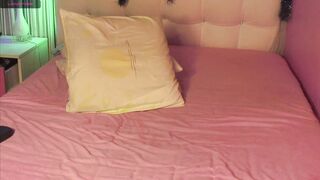 prettyvanessa webcam - 20 February 2022