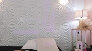 alisha_indira_ naked video chat 02-22-2022