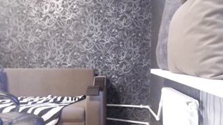 Yana_may webcam video 19-Jul-22