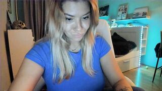 Nickyblein 06-Aug-2022 naked cam chat