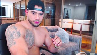 ray_torrez sex cam chat 08-17-2022