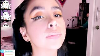 Screenshot from sophierooy's live webcam sex show video