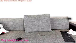 squirt_bunny77 latest cam video - 10-30-2022