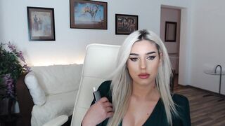 I_am_sarahxxx (10-31-2022) fuck cam