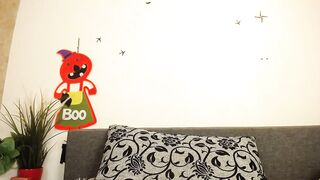 Screenshot from sophialocke_'s live webcam sex show video