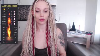 Screenshot from wet_lana's live webcam sex show video