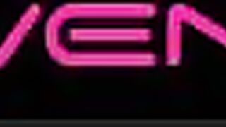 Screenshot from meli_gree's live webcam sex show video