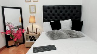 Samantha_samm 11-18-2022 Chaturbate Stream