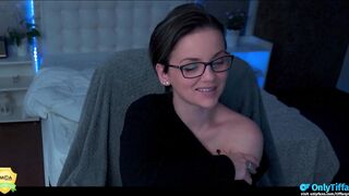 Tiffanyriox chat porn video 23-Nov-22