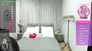 olivianewson Chaturbate stream 02 December 2022