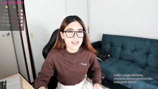 Jungleofpandas Live Webcam Show (12-09-2022)