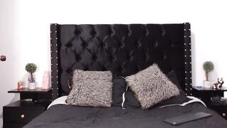 Noah_mia Nude Cam Video (12-12-2022)