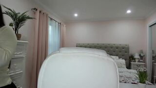 Vika7333 (12/12/2022) Show